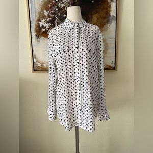 Equipment Femme stars and moons 100% silk button down shirt size S P ~